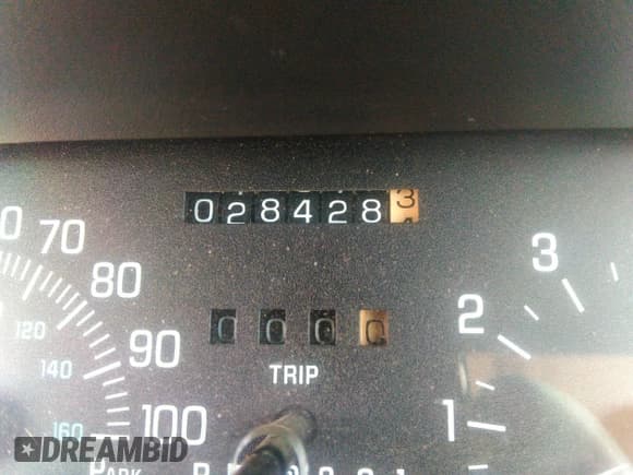 ✅ 1997 Buick LeSabre Custom • VIN: 1G4HP52K5VH443291 • Лот: 33106299. Опубликован ранее на IAAI с пробегом 28 428 миль. Бесплатный доступ к архиву аукционных продаж из США и подробный отчёт об истории автомобиля на DreamBid. Изображение 7.