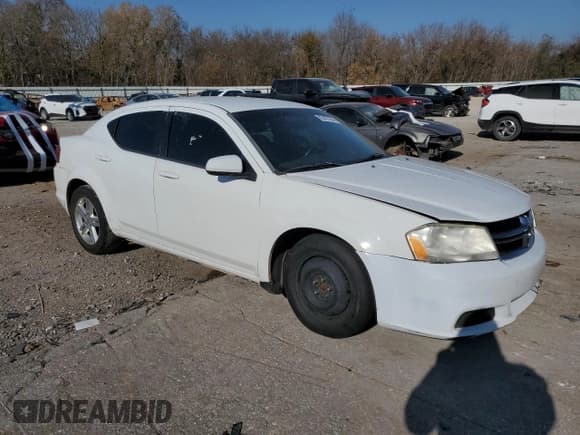 ✅ 2012 Dodge Avenger SXT • VIN: 1C3CDZCB4CN190044 • Лот: 82437264. Опубликован ранее на Copart с пробегом 155 034 миль. Бесплатный доступ к архиву аукционных продаж из США и подробный отчёт об истории автомобиля на DreamBid. Изображение 4.