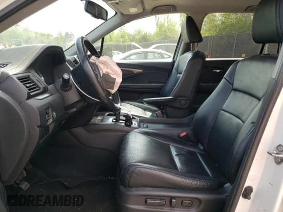 ✅ 2018 Honda Pilot EX-L • VIN: 5FNYF6H70JB043942 • Лот: 54432875. Опубликован ранее на Copart с пробегом 159 783 миль. Бесплатный доступ к архиву аукционных продаж из США и подробный отчёт об истории автомобиля на DreamBid. Изображение 7.