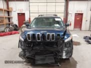 ✅ 2018 Jeep Cherokee Latitude Plus • VIN: 1C4PJMLB0JD612922 • Lot: 42581594. Wystawiony na IAAI z przebiegiem 137 793 mil. Bezpłatny archiwum sprzedaży aukcyjnych z USA i szczegółowy raport historii pojazdu na DreamBid. Zdjęcie 13.