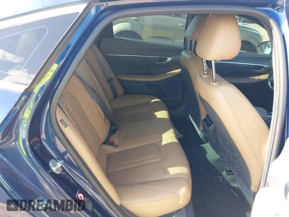 2020 Hyundai Sonata SEL z VIN 5NPEF4JAXLH038734, wystawiony jako IAAI lot #43406275 z przebiegiem 61 773 mil mil oraz . Historia ofert i sprzedaży dostępna na DreamBid. Obrazek 8.