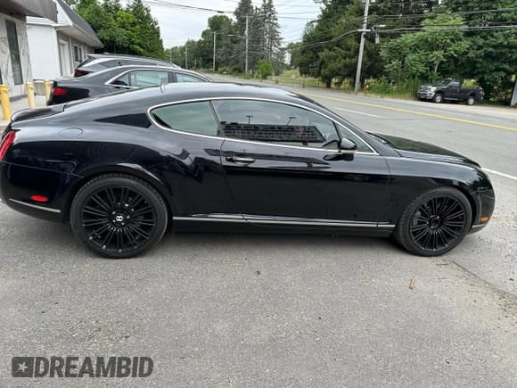 ✅ 2007 Bentley Continental GT • VIN: SCBCR73W17C040241 • Lot: 91603445. Wystawiony na Copart z przebiegiem 92 913 mil. Bezpłatny archiwum sprzedaży aukcyjnych z USA i szczegółowy raport historii pojazdu na DreamBid. Zdjęcie 13.