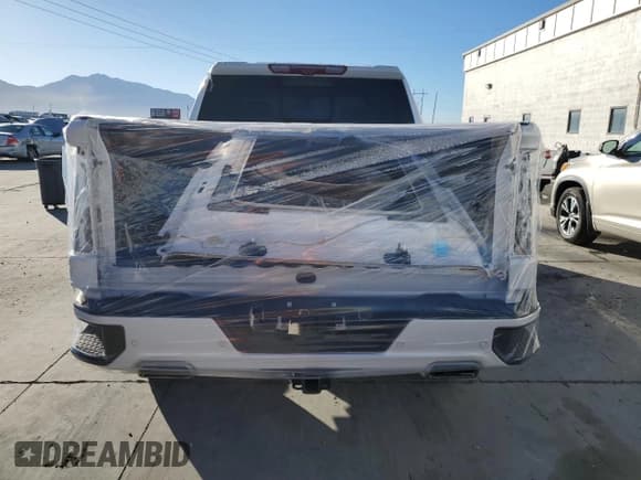 ✅ 2020 GMC Sierra 1500 Denali • VIN: 3GTU9FEL7LG369757 • Lot: 82599415. Wystawiony na Copart z przebiegiem 37 111 mil. Bezpłatny archiwum sprzedaży aukcyjnych z USA i szczegółowy raport historii pojazdu na DreamBid. Zdjęcie 6.