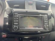 ✅ 2018 Nissan Sentra S • VIN: 3N1AB7AP3JY297049 • Lot: 92855295. Wystawiony na Copart z przebiegiem 73 396 mil. Bezpłatny archiwum sprzedaży aukcyjnych z USA i szczegółowy raport historii pojazdu na DreamBid. Zdjęcie 9.