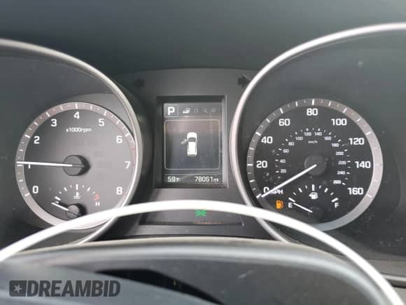 ✅ 2018 Hyundai Santa Fe 2.4L • VIN: 5XYZT3LB0JG521082 • Lot: 42819733. Wystawiony na Copart z przebiegiem 78 061 mil mil. Skorzystaj z bezpłatnego archiwum sprzedaży aukcyjnych z USA i zobacz szczegółowy raport historii pojazdu na DreamBid. Zdjęcie 9.