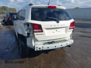 ✅ 2017 Dodge Journey Crossroad Plus • VIN: 3C4PDCGB5HT534847 • Lot: 43749387. Wystawiony na IAAI z przebiegiem 107 735 mil. Bezpłatny archiwum sprzedaży aukcyjnych z USA i szczegółowy raport historii pojazdu na DreamBid. Zdjęcie 6.