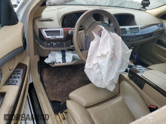 ✅ 2008 BMW 7 Series 750i • VIN: WBAHL83598DT12965 • Lot: 88497955. Listed on Copart with Not provided. Free auction sales archive from the USA and detailed vehicle history report at DreamBid. Image 8.