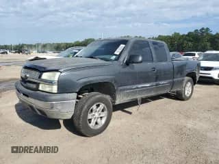 2003 Chevrolet Silverado 1500 LT z VIN 2GCEC19T931283670, wystawiony jako Copart lot #70920135 z przebiegiem 200 924 mil mil oraz Szkoda całkowita • Salvage title. Historia ofert i sprzedaży dostępna na DreamBid. Obrazek 1.