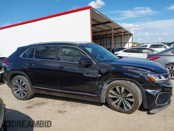 ✅ 2020 Volkswagen Atlas SEL Premium R-Line • VIN: 1V2TE2CA3LC223634 • Lot: 43303037. Listed on IAAI with 105,502 mi. Free auction sales archive from the USA and detailed vehicle history report at DreamBid. Image 13.