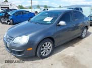 ✅ 2010 Volkswagen Jetta Limited Edition • VIN: 3VWAX7AJ4AM158370 • Lot: 42804927. Listed on IAAI with 129,801 mi. Free auction sales archive from the USA and detailed vehicle history report at DreamBid. Image 2.