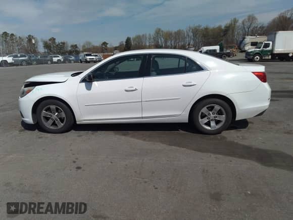 2015 Chevrolet Malibu LS with VIN 1G11A5SL1FF226133, listed as a IAAI auction lot 41917297 with 89,484 mi miles and . Bid and sale history available at DreamBid. Image 15.