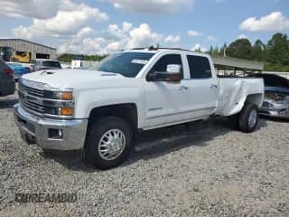 2017 Chevrolet Silverado 3500HD LTZ с VIN 1GC4K0EY2HF228603, выставлен на аукционе Copart как лот 67511545 с пробегом 111 898 миль миль и Списание • Salvage title. История ставок и продаж доступна на DreamBid. Изображение 1.