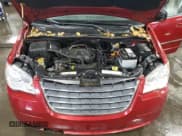 ✅ 2009 Chrysler Town & Country Touring • VIN: 2A8HR54119R679233 • Lot: 87095675. Wystawiony na Copart z przebiegiem 223 205 mil. Bezpłatny archiwum sprzedaży aukcyjnych z USA i szczegółowy raport historii pojazdu na DreamBid. Zdjęcie 12.