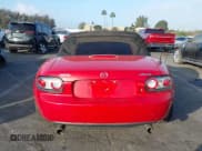✅ 2006 Mazda MX-5 Miata Touring • VIN: JM1NC25F360102939 • Lot: 41194656. Wystawiony na IAAI z przebiegiem 83 592 mil. Bezpłatny archiwum sprzedaży aukcyjnych z USA i szczegółowy raport historii pojazdu na DreamBid. Zdjęcie 16.