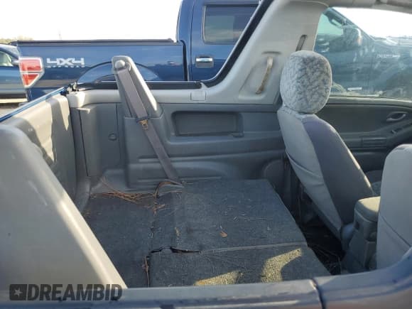 ✅ 2001 Suzuki Vitara JLS • VIN: 2S3TC52C116101163 • Лот: 74469744. Опубликован ранее на Copart с пробегом Не указан. Бесплатный доступ к архиву аукционных продаж из США и подробный отчёт об истории автомобиля на DreamBid. Изображение 10.