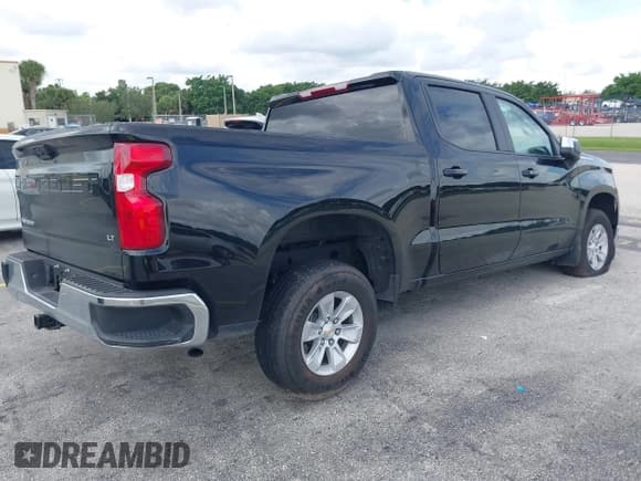 ✅ 2025 Chevrolet Silverado 1500 LT • VIN: 2GCPACED3S1145081 • Lot: 42704992. Listed on IAAI with 9,547 mi. Free auction sales archive from the USA and detailed vehicle history report at DreamBid. Image 4.