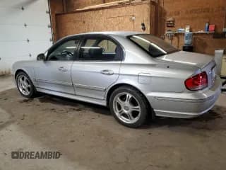 ✅ 2002 Hyundai Sonata GLS • VIN: KMHWF35HX2A568421 • Lot: 81285465. Listed on Copart with 65,607 mi. Free auction sales archive from the USA and detailed vehicle history report at DreamBid. Image 2.