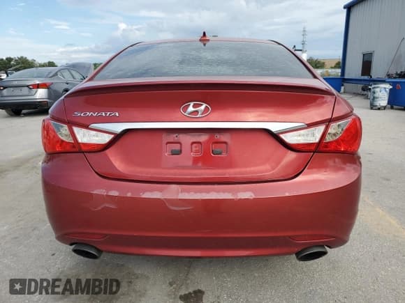 ✅ 2013 Hyundai Sonata SE • VIN: 5NPEC4AC1DH573589 • Lot: 74302984. Listed on Copart with 132,069 mi. Free auction sales archive from the USA and detailed vehicle history report at DreamBid. Image 6.