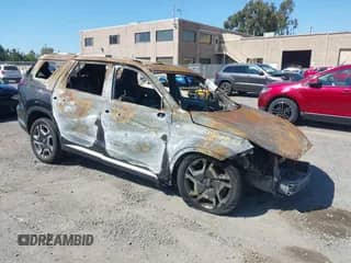 2023 Hyundai Palisade SEL с VIN KM8R44GE6PU641513, выставлен на аукционе IAAI как лот 42584199 с пробегом Не указан миль и . История ставок и продаж доступна на DreamBid. Изображение 1.