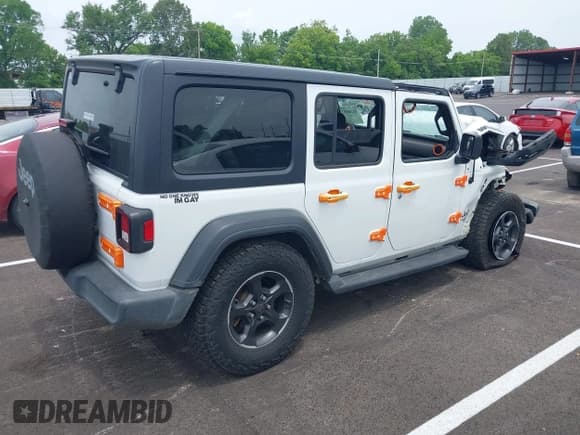 ✅ 2021 Jeep Wrangler Unlimited Sport S • VIN: 1C4HJXDN1MW648061 • Лот: 42426882. Опубликован ранее на IAAI с пробегом 99 008 миль. Бесплатный доступ к архиву аукционных продаж из США и подробный отчёт об истории автомобиля на DreamBid. Изображение 4.