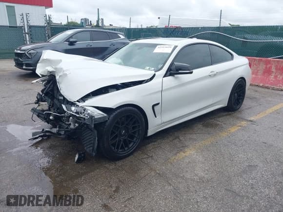 ✅ 2016 BMW 4 Series 435i xDrive • VIN: WBA3R5C51GK374250 • Lot: 42312629. Listed on IAAI with 117,343 mi. Free auction sales archive from the USA and detailed vehicle history report at DreamBid. Image 19.