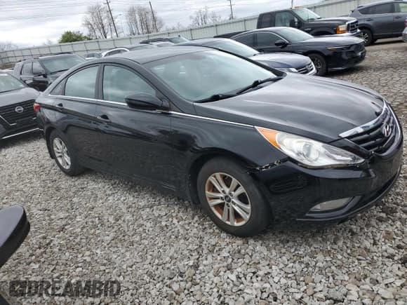 ✅ 2013 Hyundai Sonata GLS • VIN: 5NPEB4AC4DH745309 • Lot: 47415394. Listed on Copart with 89,504 mi. Free auction sales archive from the USA and detailed vehicle history report at DreamBid. Image 4.