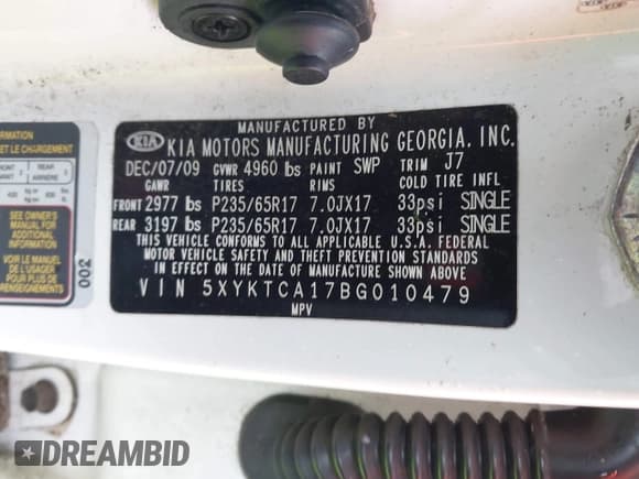 ✅ 2011 Kia Sorento LX • VIN: 5XYKTCA17BG010479 • Lot: 43923357. Listed on IAAI with 138,412 mi. Free auction sales archive from the USA and detailed vehicle history report at DreamBid. Image 9.