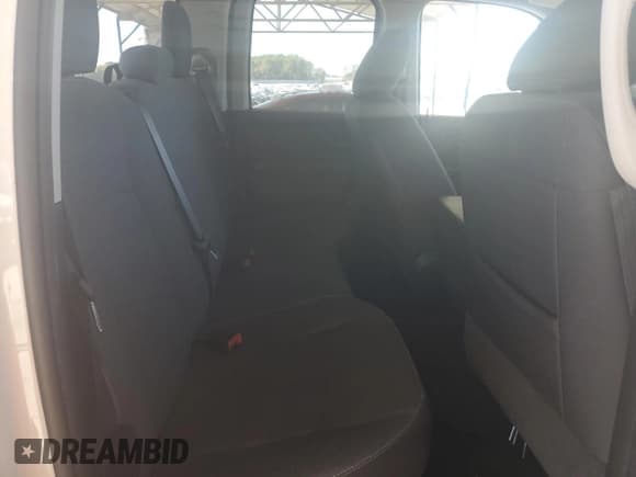 ✅ 2022 Ram 1500 Tradesman • VIN: 1C6RR6FG2NS170657 • Lot: 91274385. Wystawiony na Copart z przebiegiem 78 603 mil. Bezpłatny archiwum sprzedaży aukcyjnych z USA i szczegółowy raport historii pojazdu na DreamBid. Zdjęcie 10.