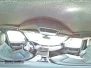 ✅ 2019 Land Rover Range Rover • VIN: SALGS2RE5KA561013 • Lot: 53638245. Wystawiony na Copart z przebiegiem Nie podano. Bezpłatny archiwum sprzedaży aukcyjnych z USA i szczegółowy raport historii pojazdu na DreamBid. Zdjęcie 14.