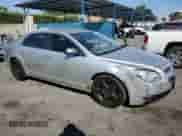 2011 Chevrolet Malibu 1LS z VIN 1G1ZB5E15BF323713, wystawiony jako Copart lot #69056474 z przebiegiem 144 483 mil mil oraz Szkoda całkowita • Salvage title. Historia ofert i sprzedaży dostępna na DreamBid. Obrazek 4.