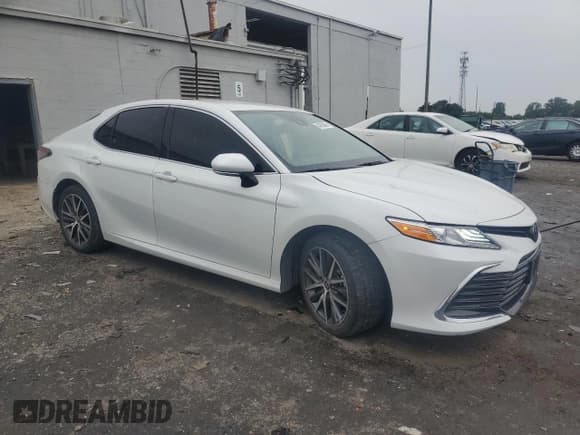 ✅ 2024 Toyota Camry XLE • VIN: 4T1F11BK2RU114644 • Lot: 84363685. Listed on Copart with 39,239 mi. Free auction sales archive from the USA and detailed vehicle history report at DreamBid. Image 4.