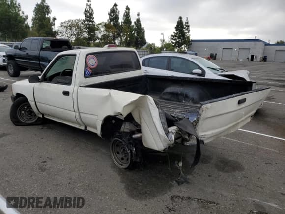 ✅ 1994 Toyota Pickup • VIN: 4TARN81A8RZ311422 • Лот: 80383025. Опубликован ранее на Copart с пробегом 331 006 миль. Бесплатный доступ к архиву аукционных продаж из США и подробный отчёт об истории автомобиля на DreamBid. Изображение 2.