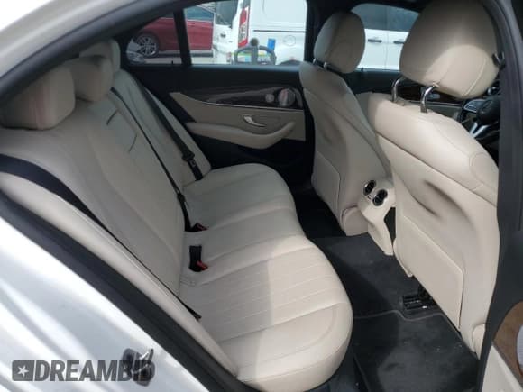 ✅ 2020 Mercedes-Benz E 350 • VIN: WDDZF8DB3LA725659 • Lot: 53916985. Listed on Copart with 62,635 mi. Free auction sales archive from the USA and detailed vehicle history report at DreamBid. Image 10.