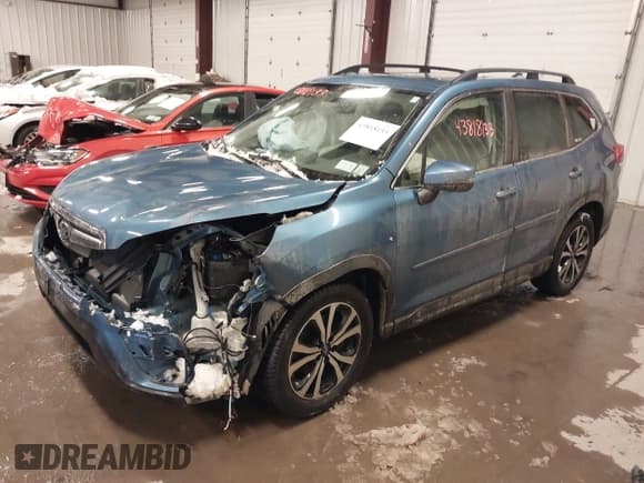 ✅ 2020 Subaru Forester Limited • VIN: JF2SKASC6LH430753 • Лот: 43818133. Опубликован ранее на IAAI с пробегом 72 386 миль. Бесплатный доступ к архиву аукционных продаж из США и подробный отчёт об истории автомобиля на DreamBid. Изображение 2.