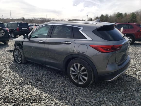 ✅ 2020 Infiniti QX50 Essential • VIN: 3PCAJ5M33LF108704 • Lot: 49284725. Wystawiony na Copart z przebiegiem 45 691 mil. Bezpłatny archiwum sprzedaży aukcyjnych z USA i szczegółowy raport historii pojazdu na DreamBid. Zdjęcie 2.