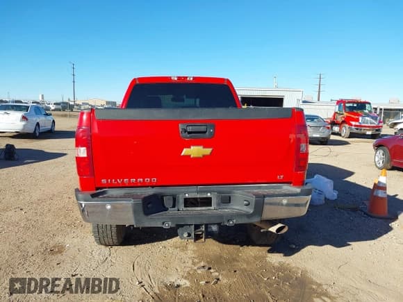 ✅ 2013 Chevrolet Silverado 2500HD LT • VIN: 1GC1KXCG0DF228275 • Lot: 41464323. Listed on IAAI with 93,952 mi. Free auction sales archive from the USA and detailed vehicle history report at DreamBid. Image 16.