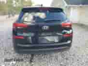 2019 Hyundai Tucson SE с VIN KM8J2CA49KU837371, выставлен на аукционе Copart как лот 82299615 с пробегом 110 931 миль миль и Списание • Salvage title. История ставок и продаж доступна на DreamBid. Изображение 6.