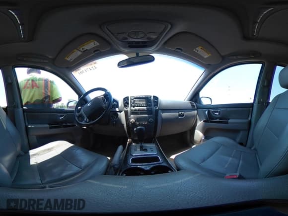 ✅ 2007 Kia Sorento LX • VIN: KNDJD736775665931 • Lot: 42471301. Listed on IAAI with 119,870 mi. Free auction sales archive from the USA and detailed vehicle history report at DreamBid. Image 18.