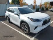 ✅ 2023 Toyota Highlander L • VIN: 5TDKDRBH8PS514903 • Lot: 43423124. Listed on IAAI with 22,693 mi. Free auction sales archive from the USA and detailed vehicle history report at DreamBid. Image 1.