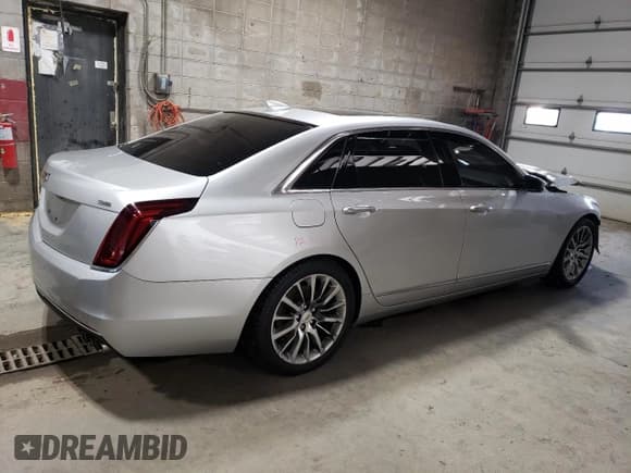 ✅ 2017 Cadillac CT6 AWD • VIN: 1G6KB5RS5HU146633 • Лот: 66596395. Опубликован ранее на Copart с пробегом 184 276 миль. Бесплатный доступ к архиву аукционных продаж из США и подробный отчёт об истории автомобиля на DreamBid. Изображение 3.