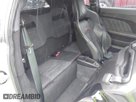 ✅ 2021 Lotus Evora • VIN: SCCLMDDN1MHA10513 • Lot: 41491400. Wystawiony na IAAI z przebiegiem 18 170 mil. Bezpłatny archiwum sprzedaży aukcyjnych z USA i szczegółowy raport historii pojazdu na DreamBid. Zdjęcie 8.