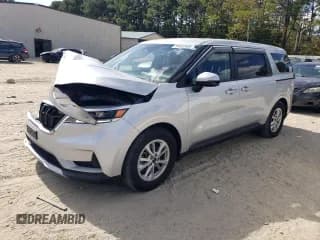 ✅ 2023 Kia Carnival LX • VIN: KNDNB4H32P6248747 • Лот: 84922405. Опубликован ранее на Copart с пробегом 33 855 миль. Бесплатный доступ к архиву аукционных продаж из США и подробный отчёт об истории автомобиля на DreamBid. Изображение 1.