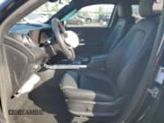 ✅ 2023 Mercedes-Benz GLB 250 • VIN: W1N4M4GB1PW318049 • Lot: 81291815. Listed on Copart with 28,159 mi. Free auction sales archive from the USA and detailed vehicle history report at DreamBid. Image 7.