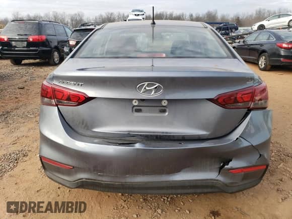 2020 Hyundai Accent SE с VIN 3KPC24A61LE120239, выставлен на аукционе Copart как лот 42189944 с пробегом 67 665 миль миль и . История ставок и продаж доступна на DreamBid. Изображение 6.