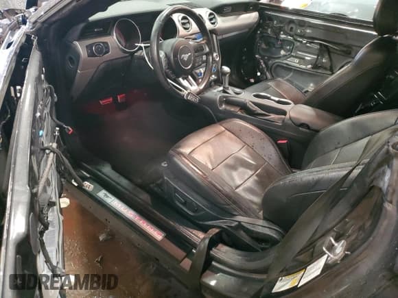 ✅ 2020 Ford Mustang EcoBoost Premium • VIN: 1FATP8UH8L5113201 • Lot: 87094475. Listed on Copart with 83,080 mi. Free auction sales archive from the USA and detailed vehicle history report at DreamBid. Image 8.