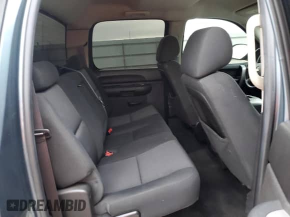 2012 Chevrolet Silverado 1500 LT z VIN 3GCPKSEAXCG113542, wystawiony jako Copart lot #43826345 z przebiegiem 61 582 mil mil oraz Szkoda całkowita • Salvage title. Historia ofert i sprzedaży dostępna na DreamBid. Obrazek 10.