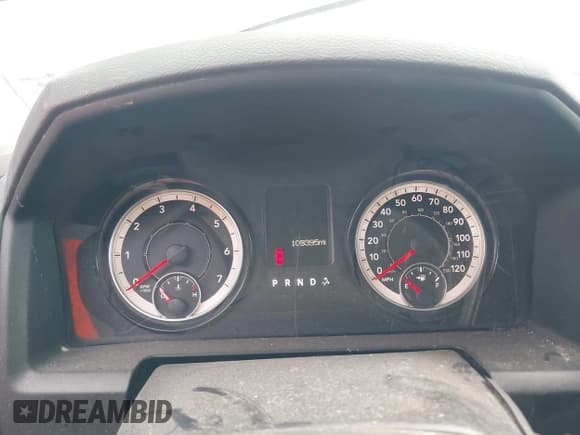 ✅ 2018 Ram 2500 Tradesman • VIN: 3C6UR5HJ7JG316601 • Лот: 43413595. Опубликован ранее на IAAI с пробегом 109 395 миль. Бесплатный доступ к архиву аукционных продаж из США и подробный отчёт об истории автомобиля на DreamBid. Изображение 7.