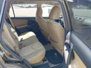 ✅ 2011 Toyota RAV4 • VIN: 2T3BF4DV6BW135924 • Lot: 42927825. Listed on IAAI with 165,103 mi. Free auction sales archive from the USA and detailed vehicle history report at DreamBid. Image 8.