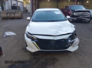 ✅ 2024 Nissan Sentra S • VIN: 3N1AB8BV5RY220309 • Lot: 43511665. Wystawiony na IAAI z przebiegiem 81 813 mil. Bezpłatny archiwum sprzedaży aukcyjnych z USA i szczegółowy raport historii pojazdu na DreamBid. Zdjęcie 12.