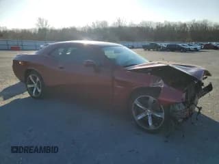 ✅ 2014 Dodge Challenger R/T 100th Anniversary Appearance • VIN: 2C3CDYBT4EH225343 • Lot: 48141775. Wystawiony na Copart z przebiegiem 25 511 mil. Bezpłatny archiwum sprzedaży aukcyjnych z USA i szczegółowy raport historii pojazdu na DreamBid. Zdjęcie 4.